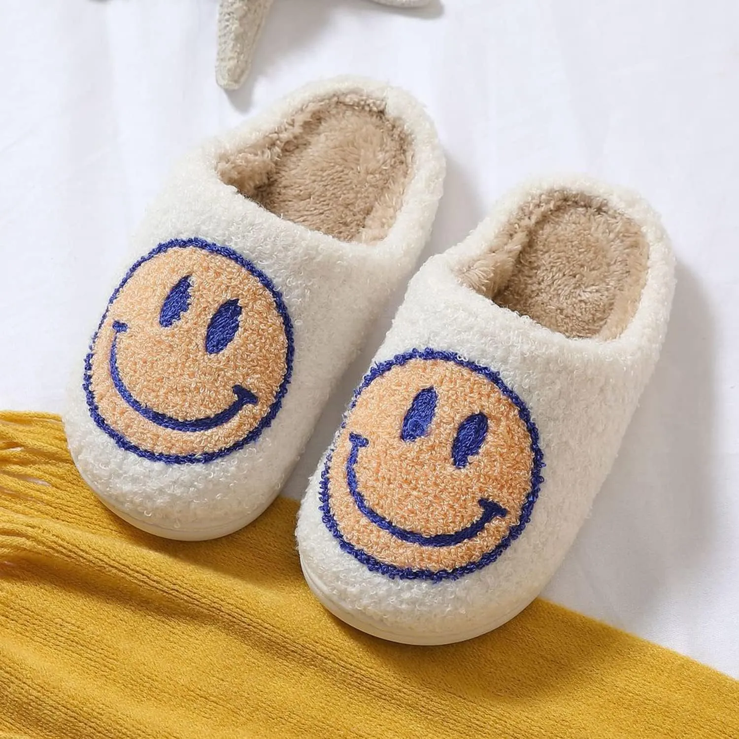 KEYUSHOP Happy Face Slippers for Kids Smile Face House Slippers Soft Plush Warm Preppy Slipper Anti-Slip Winter Fuzzy House Shoes for Toddler Girls