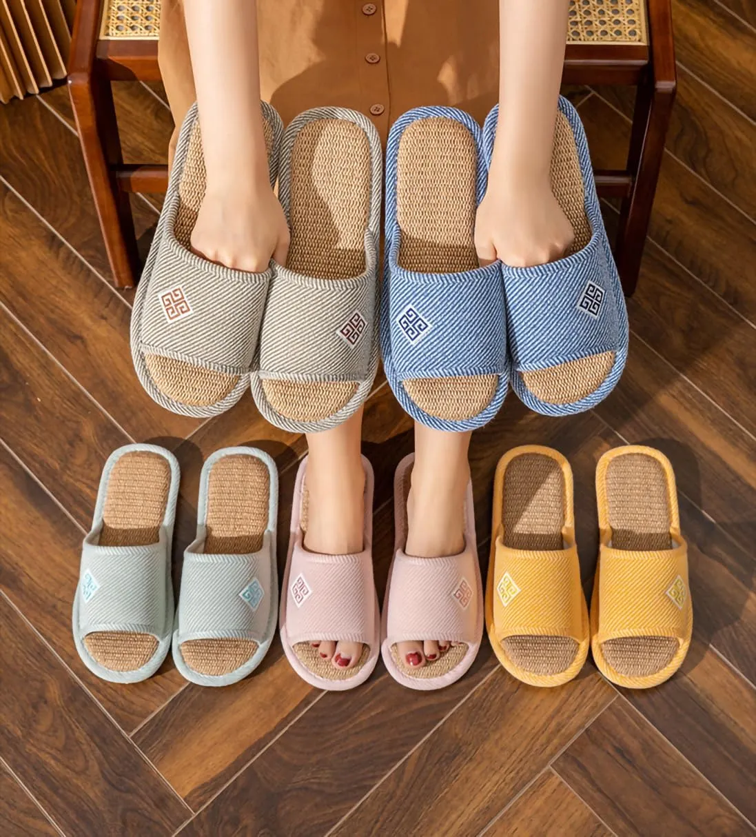 Linen Open-Toe Slide Slippers for Women, Non-Slip Indoor Outdoor House Shoes with Comfortable Sole