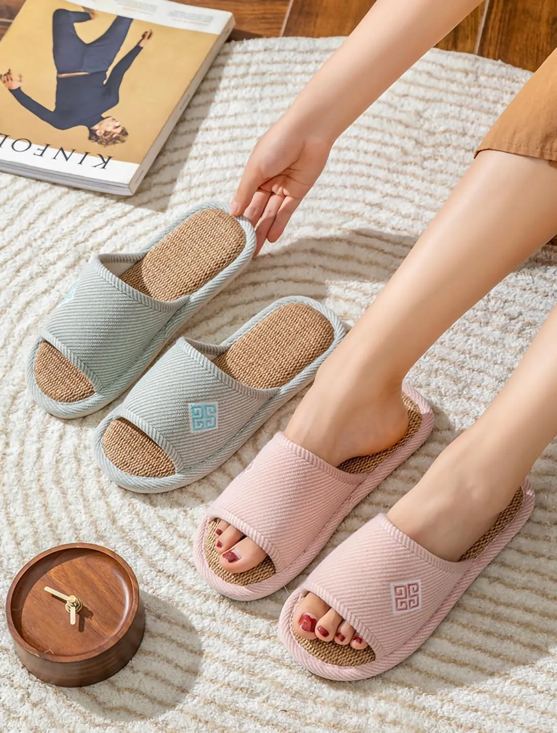 Linen Open-Toe Slide Slippers for Women, Non-Slip Indoor Outdoor House Shoes with Comfortable Sole